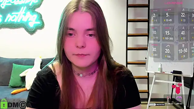 MiraaBloom online show from November 6, 2025, 2:29 pm