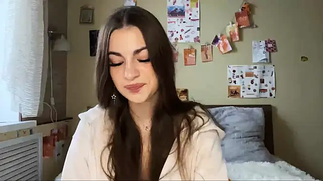 Snapshot of TheRealAnna chatting on October 25, 2025, 10:56 am TheRealAnna online show from October 25, 2025, 10:56 am