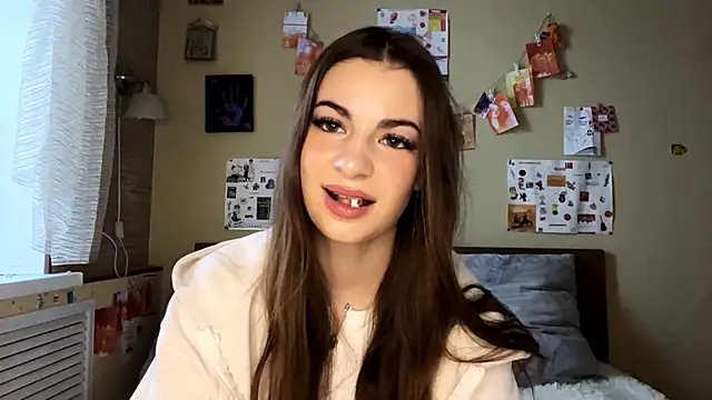 Snapshot of TheRealAnna chatting on October 28, 2025, 10:41 am TheRealAnna online show from October 28, 2025, 10:41 am