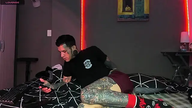 cleoo jhonny online show from March 5, 2026, 6:37 pm