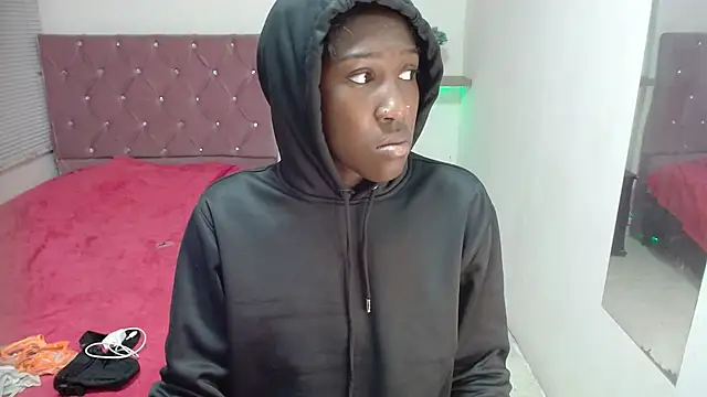 emyfuckhard online show from November 4, 2025, 12:15 pm