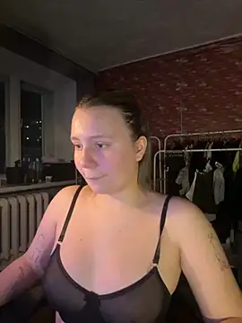 AnnaVeil online show from October 21, 2025, 2:29 pm