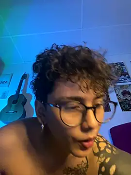 Abby Evanns1 online show from December 16, 2025, 12:59 am