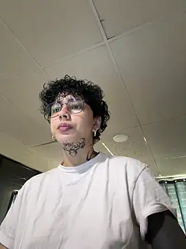 Abby Evanns1 online show from March 8, 2026, 3:05 pm