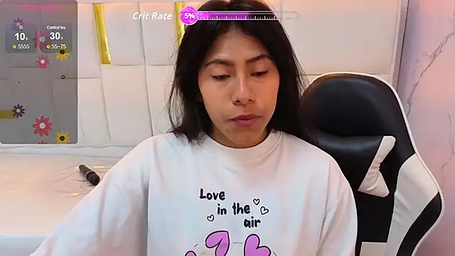 pinkydelicious tp online show from October 26, 2025, 12:55 pm