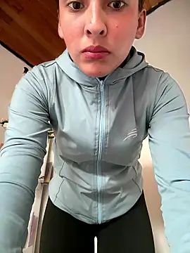 Talia Bonet online show from January 14, 2026, 1:39 pm