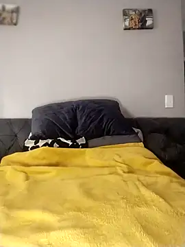 blackdicklusky101 online show from November 10, 2025, 5:28 am