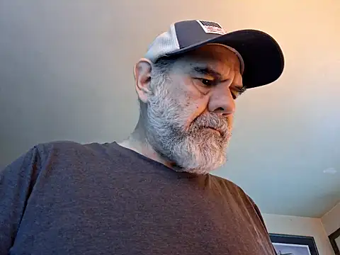 Snapshot of pena633 chatting on May 15, 2026, 12:01 pm pena633 online show from May 15, 2026, 12:01 pm