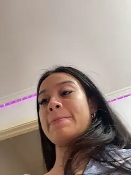 NinaFrost  online show from November 5, 2025, 8:03 am