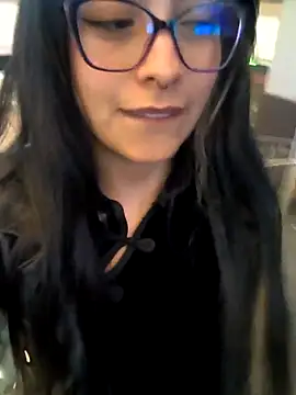 Antonella Gomez01 online show from October 31, 2025, 1:56 pm