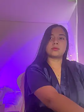 Snapshot of aly_nicols chatting on October 21, 2025, 6:52 pm aly nicols online show from October 21, 2025, 6:52 pm