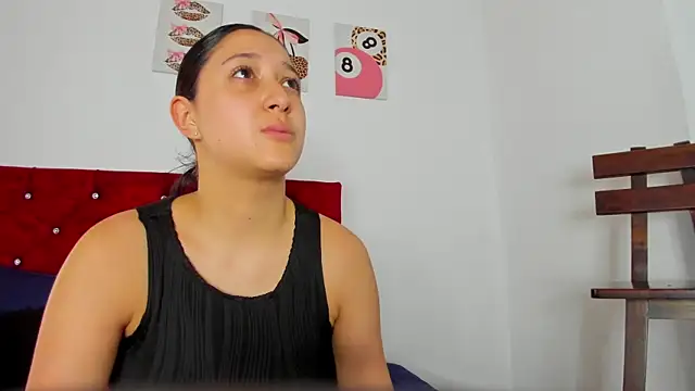 Snapshot of kittymonroe1 chatting on July 11, 2026, 5:26 pm kittymonroe1 online show from July 11, 2026, 5:26 pm
