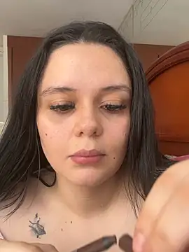 Selena Roa online show from May 23, 2026, 7:18 pm