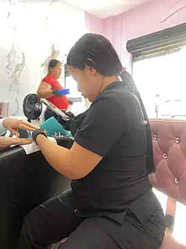 PaulaCruz01 online show from November 21, 2025, 8:29 pm