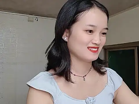 Snapshot of Mia6163 chatting on November 2, 2025, 7:00 am Mia6163 online show from November 2, 2025, 7:00 am