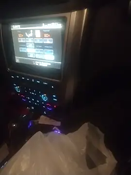 smoothkFire online show from December 22, 2025, 6:10 am