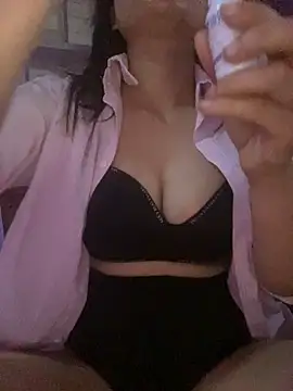 Snapshot of Nanalove68 chatting on March 25, 2026, 5:35 am Nanalove68 online show from March 25, 2026, 5:35 am