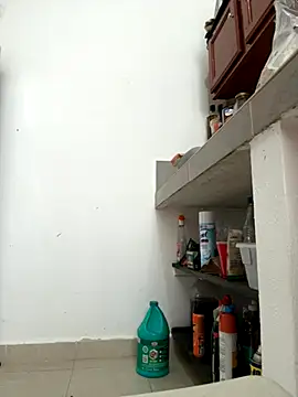 VERGALARGA120 online show from November 21, 2025, 2:27 pm