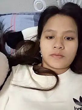 Snapshot of love-xx chatting on October 30, 2025, 2:07 pm love-xx online show from October 30, 2025, 2:07 pm