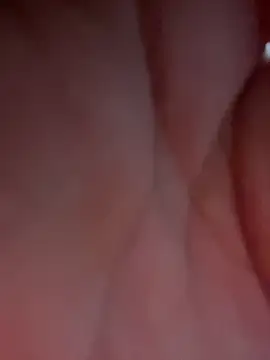 love-xx online show from December 17, 2025, 11:44 pm