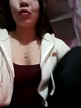 -Lanaa- online show from January 10, 2026, 5:48 pm