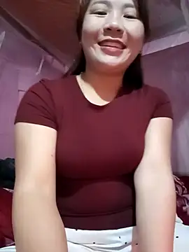 Snapshot of -Lanaa- chatting on March 6, 2026, 8:49 pm -Lanaa- online show from March 6, 2026, 8:49 pm