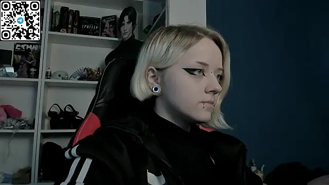 Holy Mistress S online show from February 13, 2026, 9:49 am