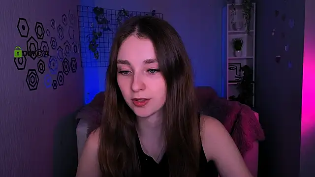 alisabliss online show from April 6, 2026, 7:15 pm