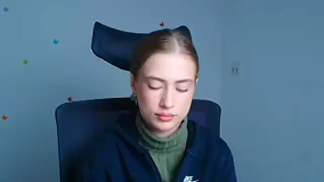 Candy Chloe  online show from October 29, 2025, 12:18 pm