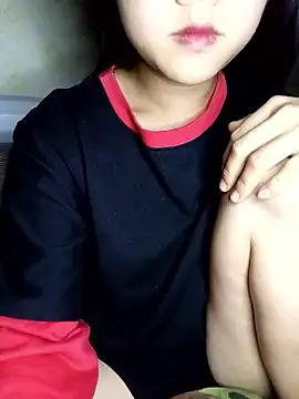 Quynhsumon online show from January 12, 2026, 3:28 pm