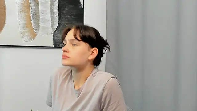 SusannDimanche online show from October 23, 2025, 9:30 am