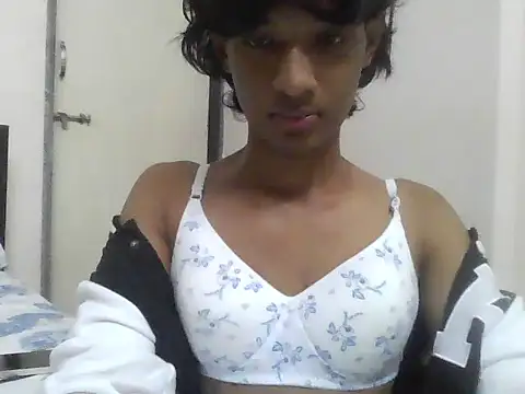 rishuuu baby online show from October 24, 2025, 5:42 pm