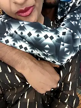 Snapshot of CoupleShow_432 chatting on February 1, 2026, 6:01 am CoupleShow 432 online show from February 1, 2026, 6:01 am