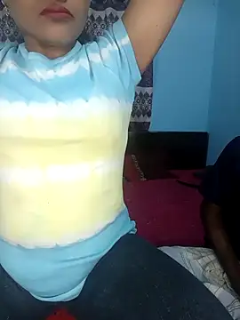 Snapshot of CoupleShow_432 chatting on February 11, 2026, 4:34 pm CoupleShow 432 online show from February 11, 2026, 4:34 pm