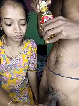 Snapshot of CoupleShow_432 chatting on February 21, 2026, 4:08 pm CoupleShow 432 online show from February 21, 2026, 4:08 pm