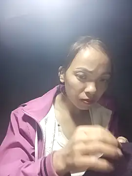 Snapshot of Karin-n chatting on November 3, 2025, 2:02 am Karin-n online show from November 3, 2025, 2:02 am