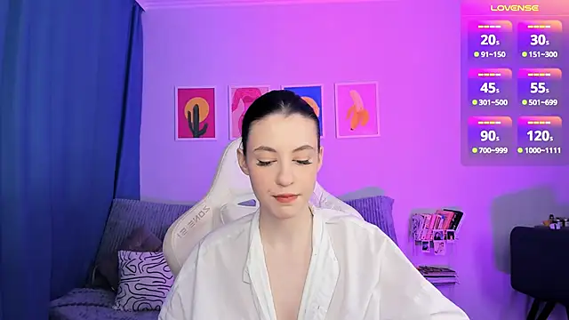 Baby Annabelle online show from November 23, 2025, 3:50 am