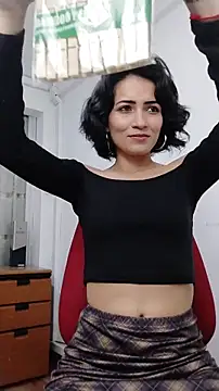 Snapshot of chloehanna chatting on October 23, 2025, 9:35 pm chloehanna online show from October 23, 2025, 9:35 pm