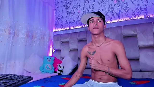 boyswantingplay online show from November 6, 2025, 6:03 am