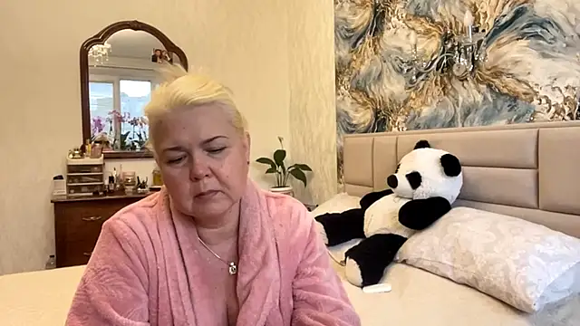Snapshot of Galatea_2025 chatting on May 14, 2026, 4:58 pm Galatea 2025 online show from May 14, 2026, 4:58 pm