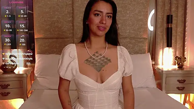 Penelope-Cross online show from November 6, 2025, 2:29 pm