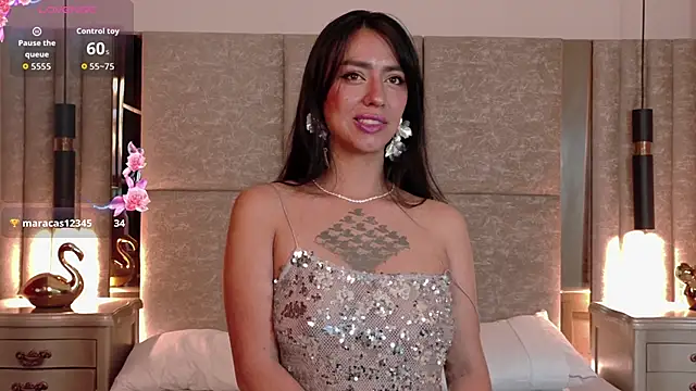 Penelope-Cross online show from November 27, 2025, 3:25 pm