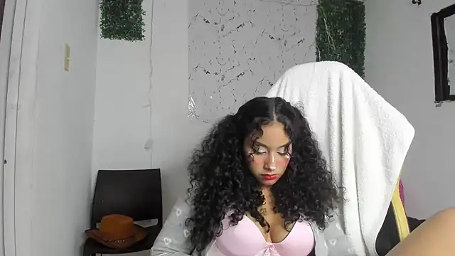 emily stars1 online show from February 3, 2026, 12:53 am