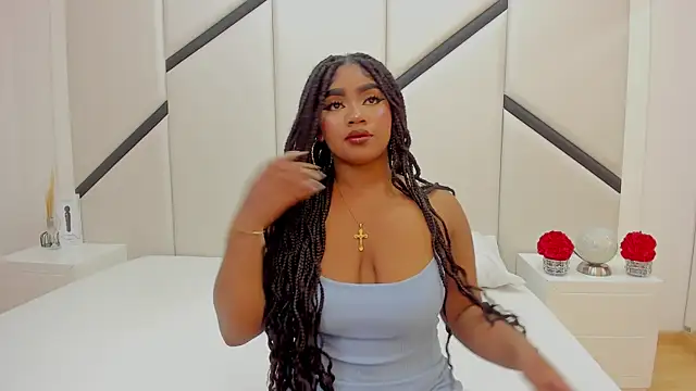 MirandaTurbay online show from November 7, 2025, 2:11 am