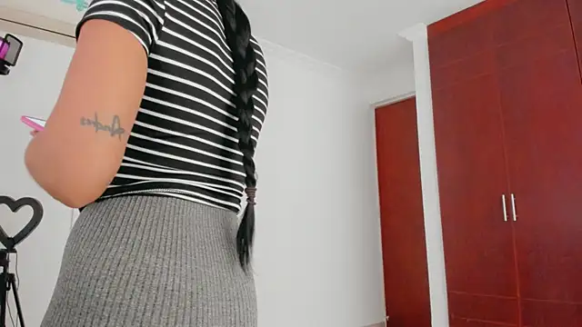  Anastasia 28 online show from December 2, 2025, 1:05 pm