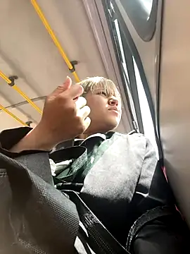 katteyyesss online show from November 2, 2025, 3:58 pm