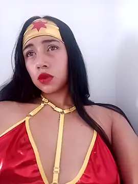 Snapshot of pretty_love28 chatting on November 6, 2025, 6:20 pm pretty love28 online show from November 6, 2025, 6:20 pm