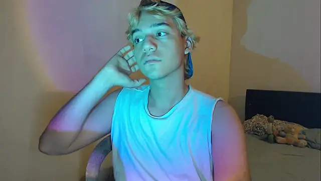 Snapshot of Habel__moretti chatting on February 7, 2026, 6:28 am Habel moretti online show from February 7, 2026, 6:28 am