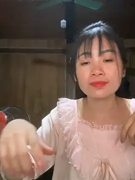 Snapshot of o-one-o chatting on October 26, 2025, 5:46 am o-one-o online show from October 26, 2025, 5:46 am