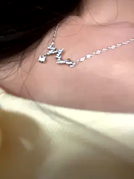 Snapshot of o-one-o chatting on December 19, 2025, 7:26 am o-one-o online show from December 19, 2025, 7:26 am